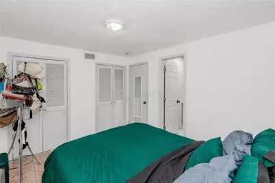 359 W 35th St, Hialeah, FL 33012 - Photo 28