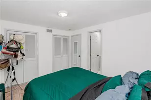 359 W 35th St, Hialeah, FL 33012 - Photo 28