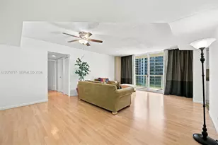 5900 Collins Ave, Miami Beach, FL 33140 - Photo 4