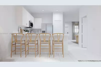 2564 SE 30 St, Homestead, FL 33035 - Photo 2