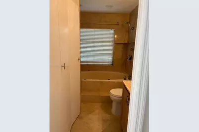 218 SE 3rd Ter #n/a, Dania Beach, FL 33004 - Photo 10