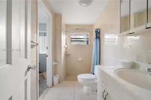 1038 NW 11th Ct, Fort Lauderdale, FL 33311 - Photo 10