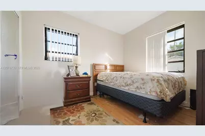 1038 NW 11th Ct, Fort Lauderdale, FL 33311 - Photo 14