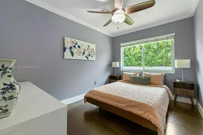 6140 SW 65th Ave, South Miami, FL 33143 - Photo 2