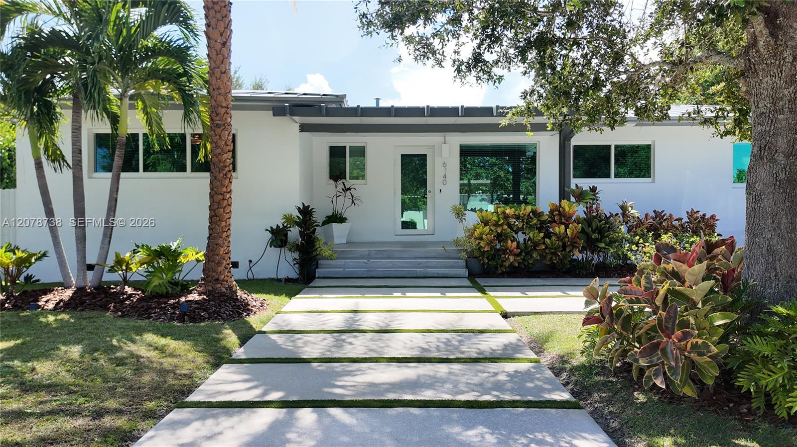 6140 SW 65th Ave - 6140 SW 65th Ave, South Miami, FL 33143 Luxury Property | Jose Angel Pina