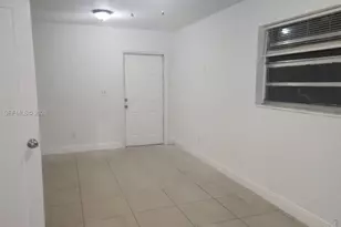 2736 NW 15th St, Fort Lauderdale, FL 33311 - Photo 1