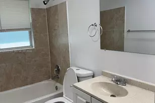 1746 N 3rd Ave N, Lake Worth, FL 33460 - Photo 10