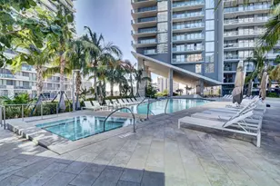 88 SW 7th St, Miami, FL 33130 - Photo 36