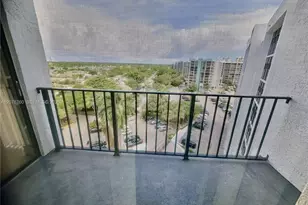 200 Leslie Dr, Hallandale Beach, FL 33009 - Photo 6