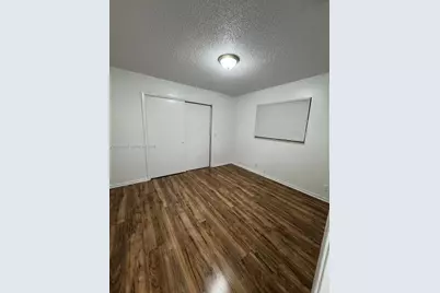 1746 N 3rd Ave N #10, Lake Worth, FL 33460 - Photo 4