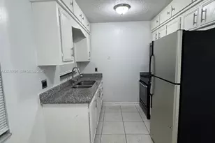 1746 N 3rd Ave N, Lake Worth, FL 33460 - Photo 2