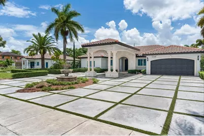 17122 SW 156th Ct, Miami, FL 33187 - Photo 2