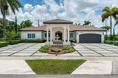 17122 SW 156th Ct, Miami, FL 33187 - Photo 4