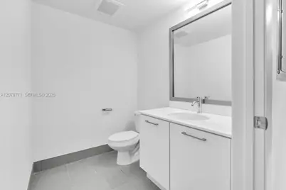 92 SW 3rd St #1403, Miami, FL 33130 - Photo 16