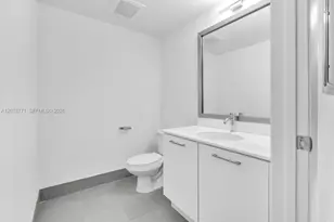 92 SW 3rd St, Miami, FL 33130 - Photo 16