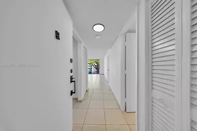 9360 Fontainebleau Blvd #208, Miami, FL 33172 - Photo 1