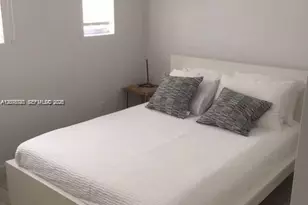 1560 Meridian Ave, Miami Beach, FL 33139 - Photo 8