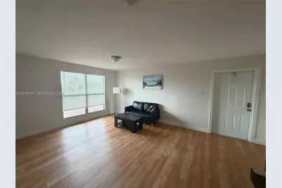 808 NW 19th St #H, Fort Lauderdale, FL 33311 - Photo 2