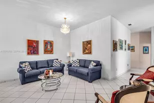 9053 NW 146th Terrace, Miami Lakes, FL 33018 - Photo 8