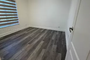5201 Geneva Way, Doral, FL 33166 - Photo 12