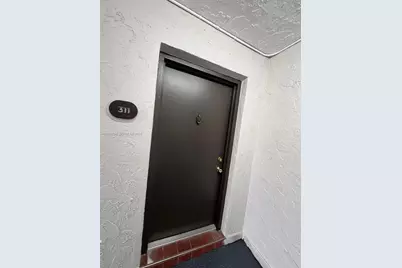5201 Geneva Way #311, Doral, FL 33166 - Photo 14