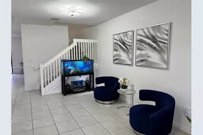 23461 SW 129th Pl, Homestead, FL 33032 - Photo 2