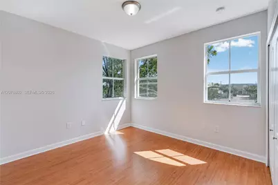 8450 NW 113th Psge, Doral, FL 33178 - Photo 20