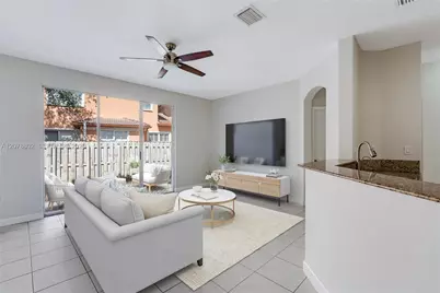8450 NW 113th Psge, Doral, FL 33178 - Photo 6