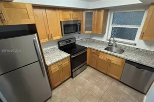 3257 NE 13th St, Pompano Beach, FL 33062 - Photo 16
