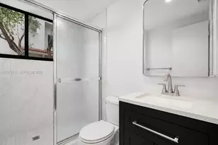 21378 Marina Cove Cir, Aventura, FL 33180 - Photo 14
