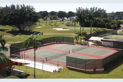 300 S Hollybrook Dr #310, Pembroke Pines, FL 33025 - Photo 34