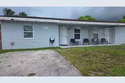 19012 SW 113th Pl #2, Miami, FL 33157 - Photo 2