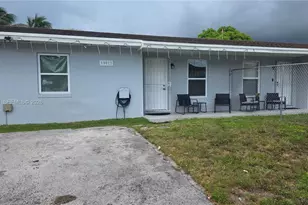 19012 SW 113th Pl, Miami, FL 33157 - Photo 2