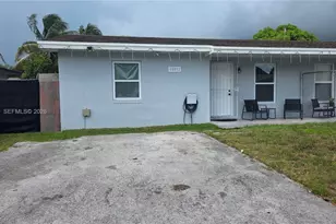 19012 SW 113th Pl, Miami, FL 33157 - Photo 1