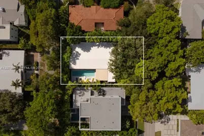 205 S Shore Dr S, Miami, FL 33133 - Photo 28