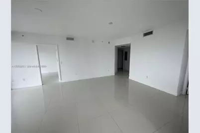 488 NE 18th St #3100, Miami, FL 33132 - Photo 8