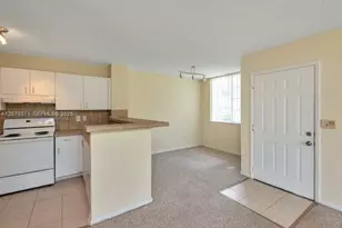 1749 Village Blvd, West Palm Beach, FL 33409 - Photo 10