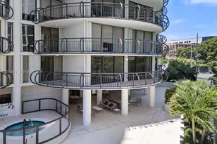 2843 S Bayshore Dr, Miami, FL 33133 - Photo 28