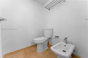 2843 S Bayshore Dr, Miami, FL 33133 - Photo 20