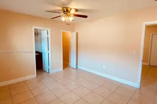2272 NW 66th St, Miami, FL 33147 - Photo 12