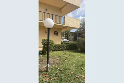 301 Cambridge Rd #306, Hollywood, FL 33024 - Photo 18