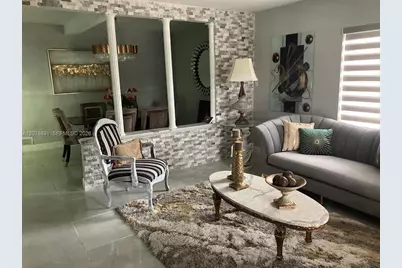 3674 NW 2nd St #1, Miami, FL 33125 - Photo 2