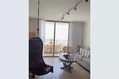 5555 Collins Ave #10G, Miami Beach, FL 33140 - Photo 6