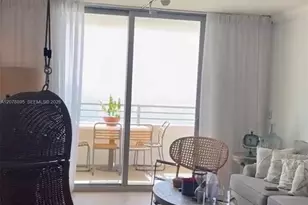 5555 Collins Ave, Miami Beach, FL 33140 - Photo 6