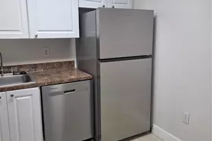 4910 NW 79th Ave, Doral, FL 33166 - Photo 4