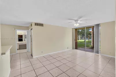 10765 Cleary Blvd #104, Plantation, FL 33324 - Photo 2