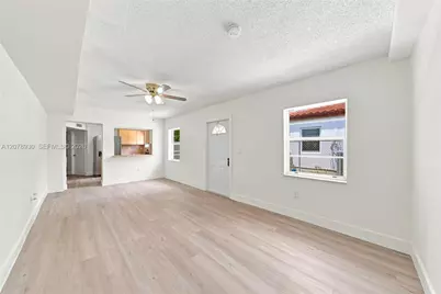 402 NW 44th Ave #1, Miami, FL 33126 - Photo 4