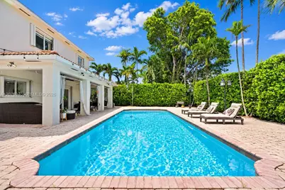9067 NW 169th St, Miami Lakes, FL 33018 - Photo 38
