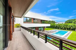 9860 NE 5th Avenue Rd, Miami Shores, FL 33138 - Photo 32