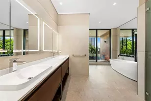 9860 NE 5th Avenue Rd, Miami Shores, FL 33138 - Photo 28
